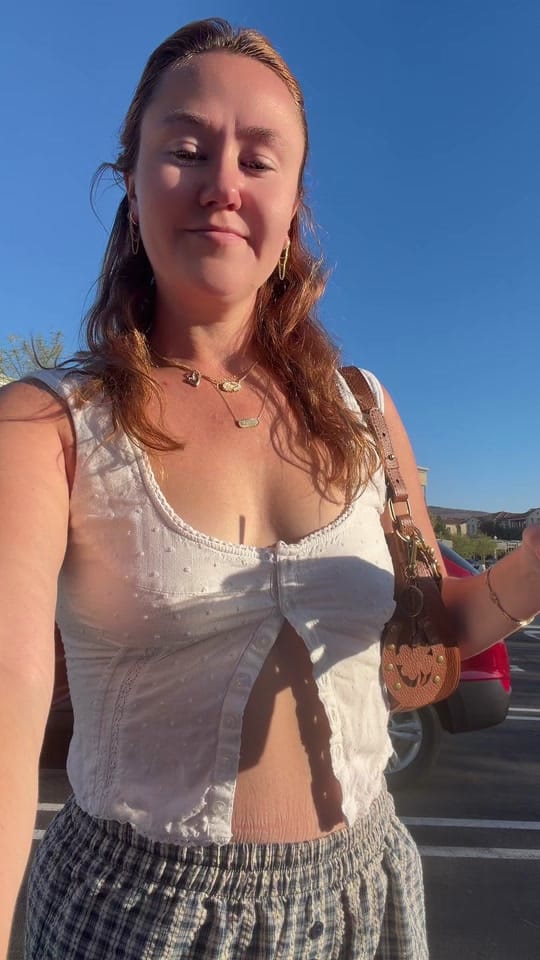 Post 5 by Elle Cunning on TikTok (video)