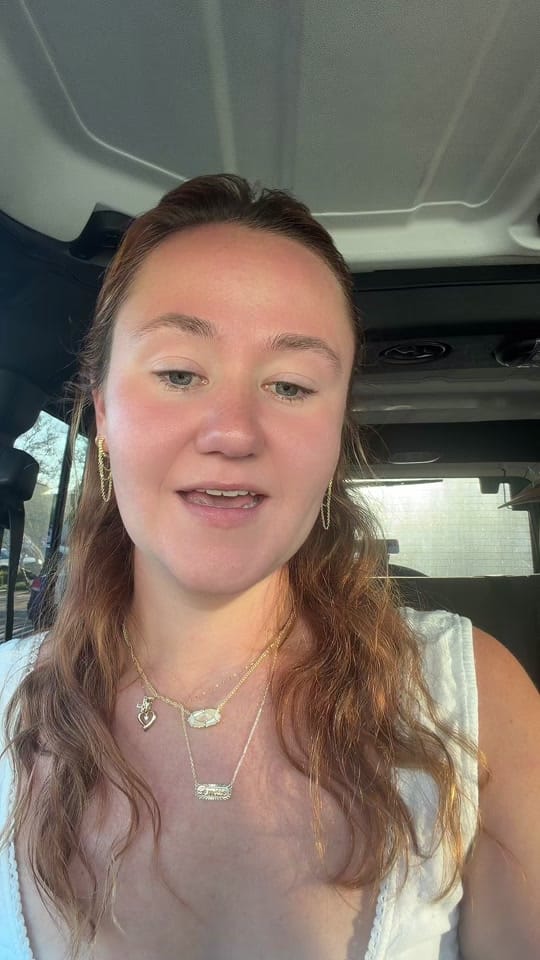 Post 3 by Elle Cunning on TikTok (video)