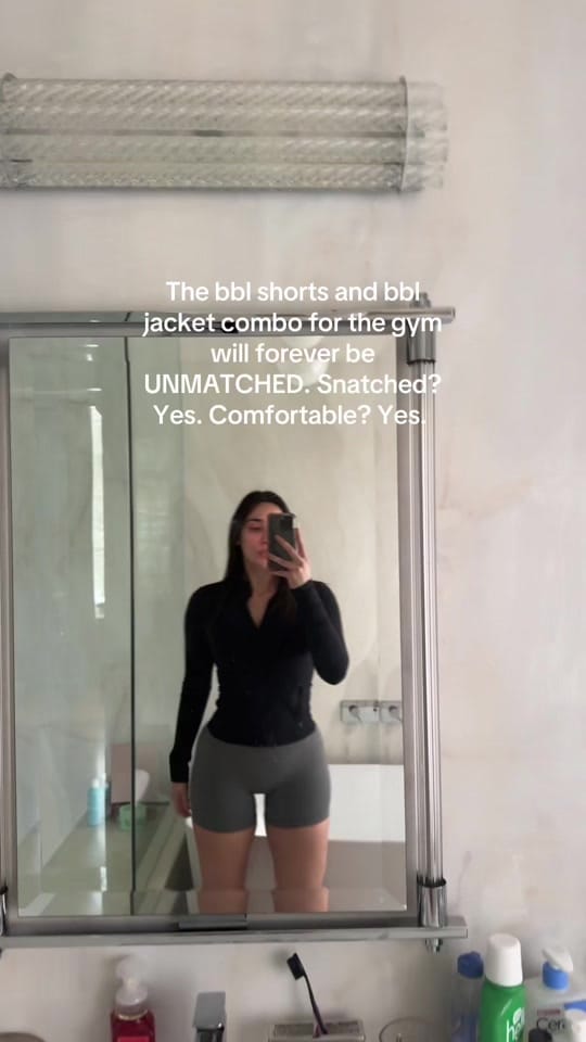 Post 7 by Victoria on TikTok (video)