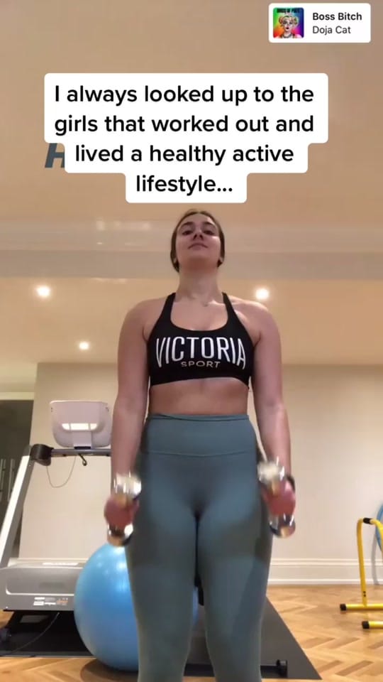 Post 10 by Victoria on TikTok (video)