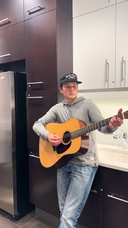 Post 6 by Jaydon Grissom on TikTok (video)
