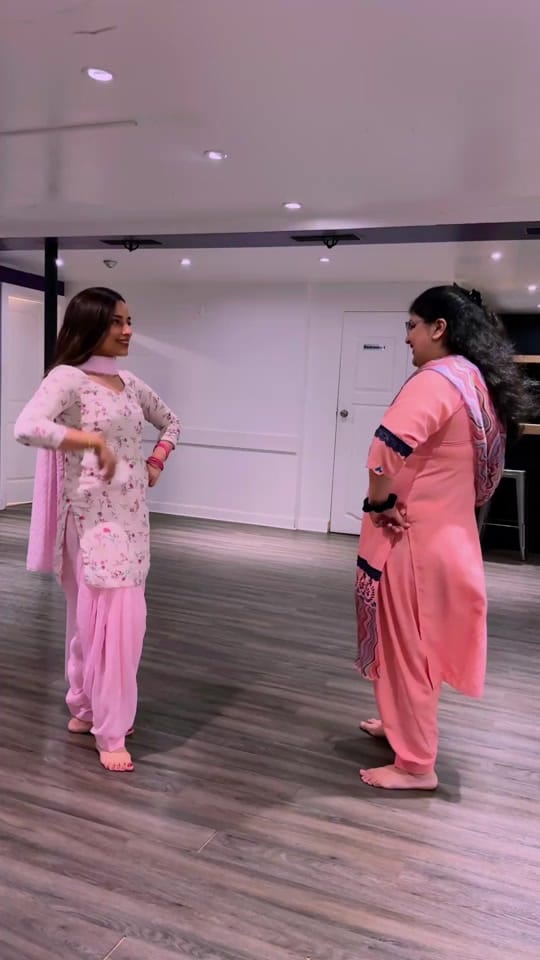 Post 8 by MASTAANI on TikTok (video)