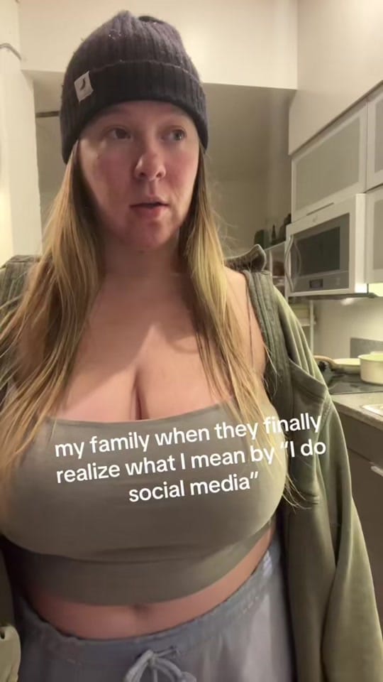 Post 7 by yumlovechels on TikTok (video)