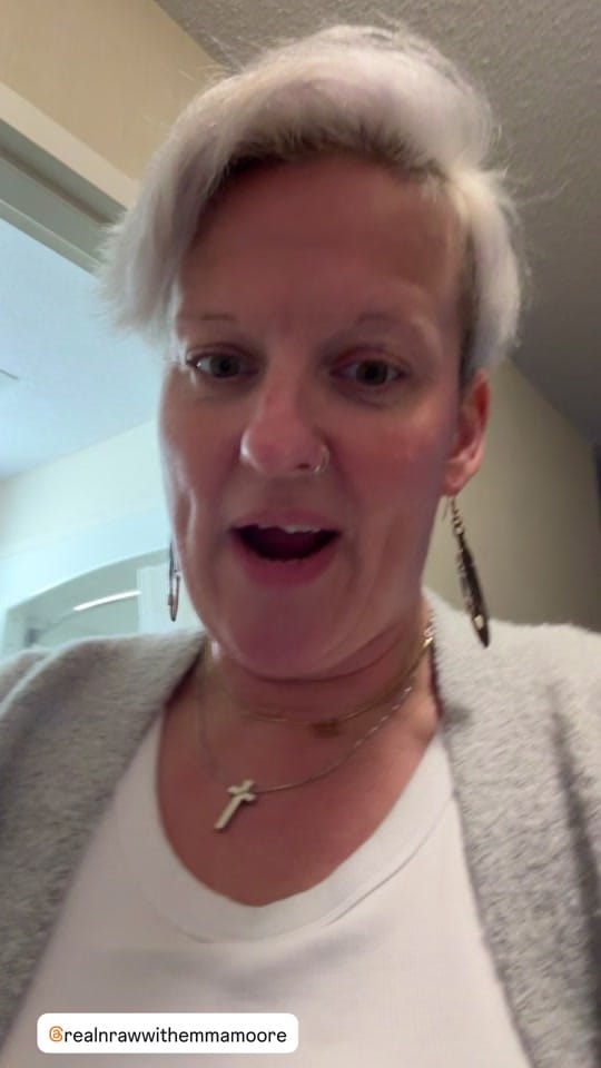 Post 3 by Emma Moore on TikTok (video)