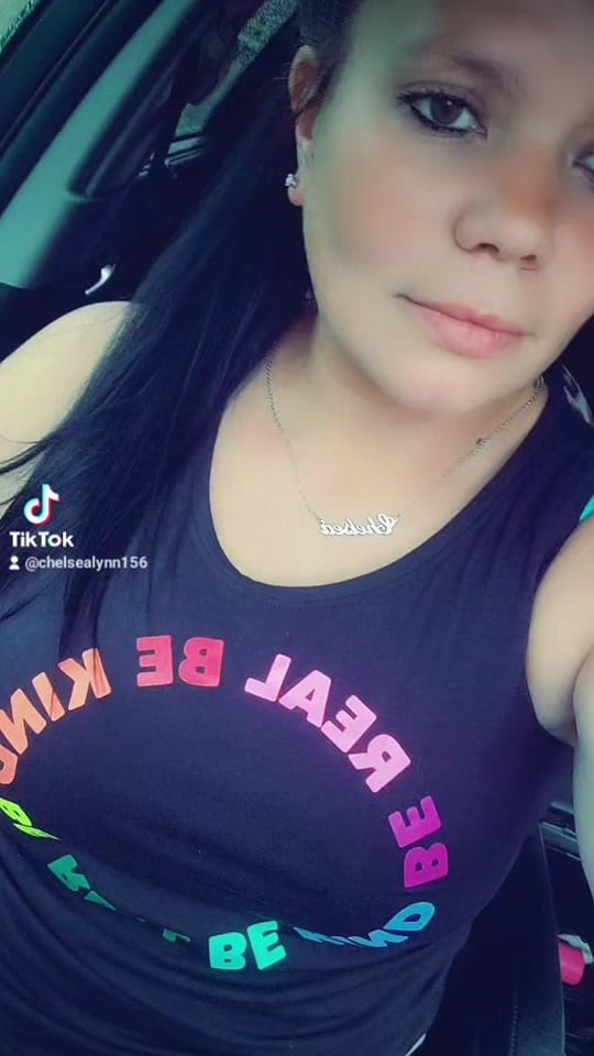Post 3 by Chelsea Lynn on TikTok (video)
