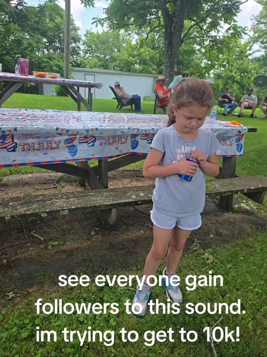 Post 1 by Chelsea Lynn on TikTok (video)