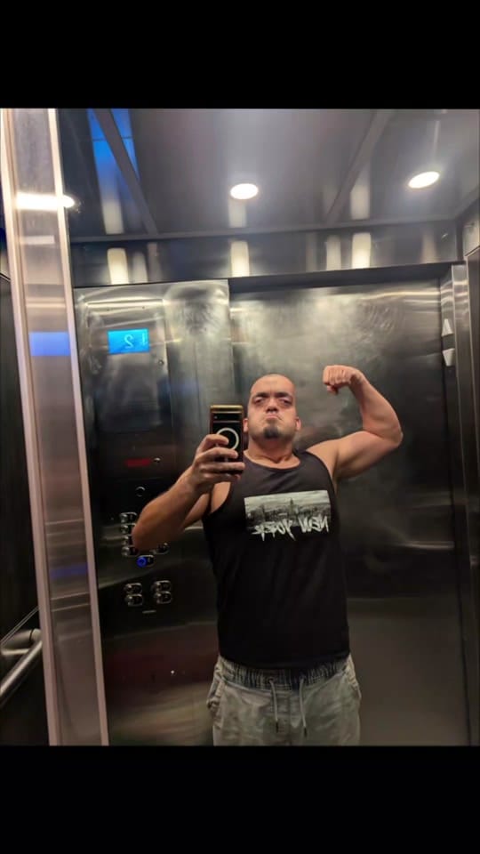 Post 8 by Tarek on TikTok (video)
