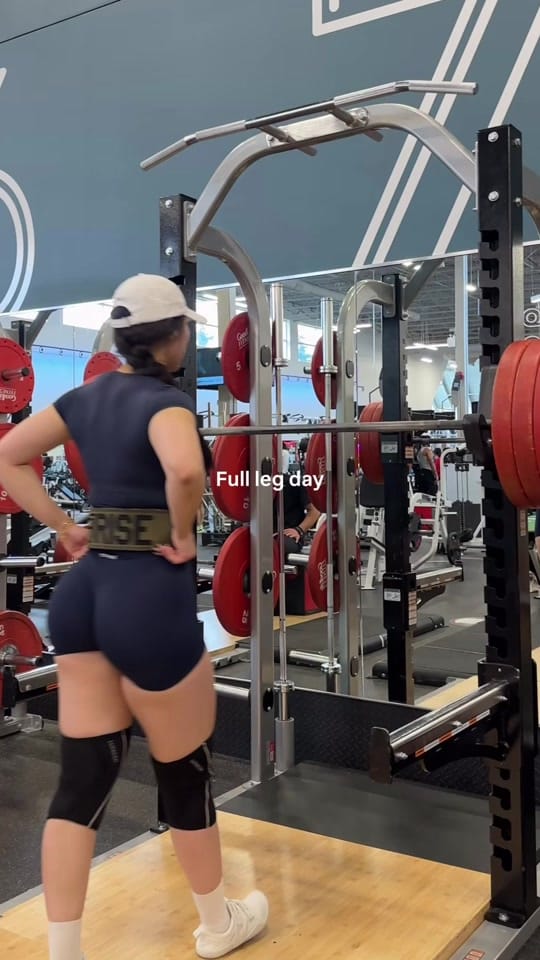 Post 4 by Manman on TikTok (video)