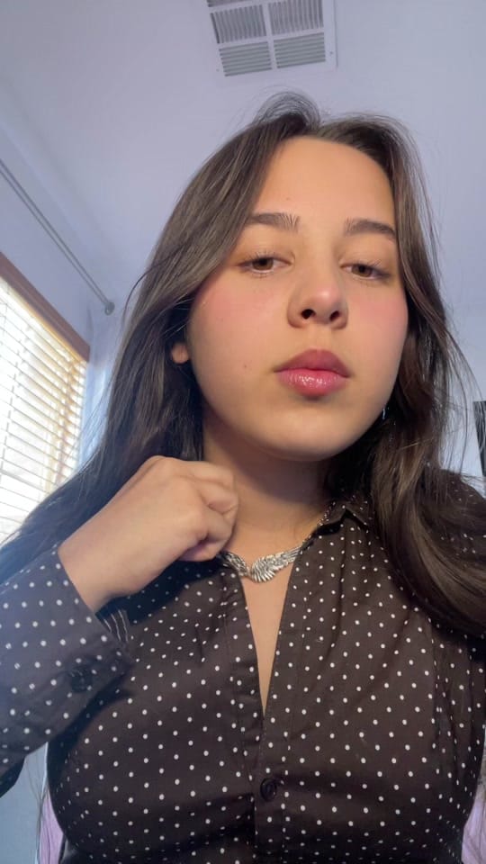 Post 4 by Makenzie White on TikTok (video)