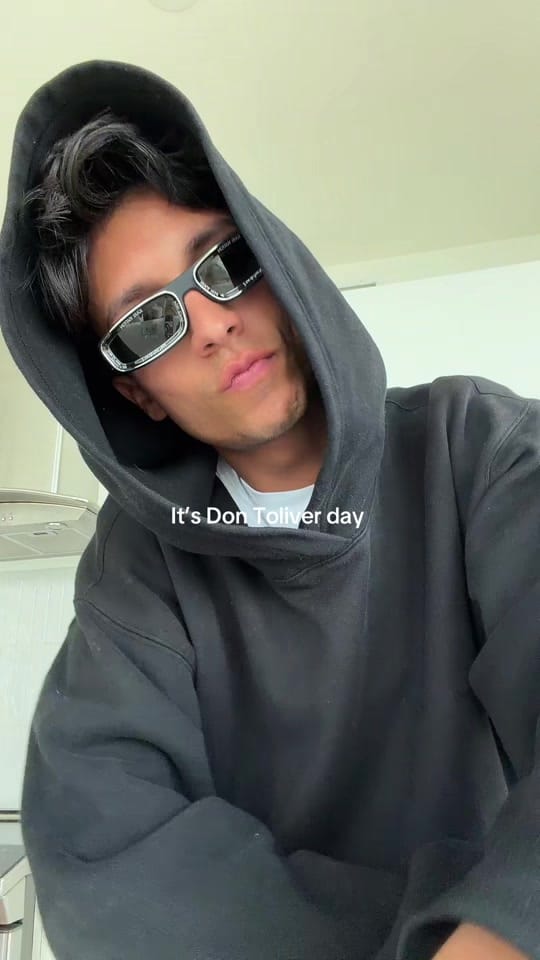 Post 4 by Nolan Carpiot on TikTok (video)