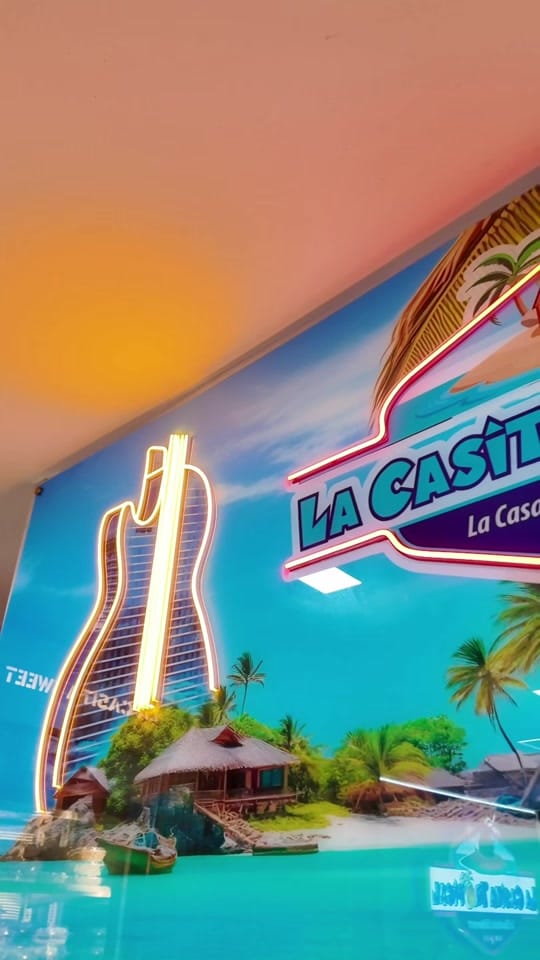 Post 8 by lacasitatropicahollywood on TikTok (video)