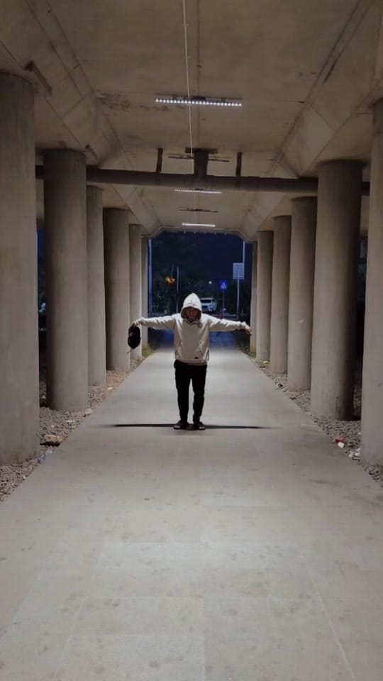 Post 5 by Aziz17 on TikTok (video)