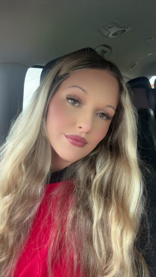 Post 4 by Ariel Hutchins on TikTok (video)