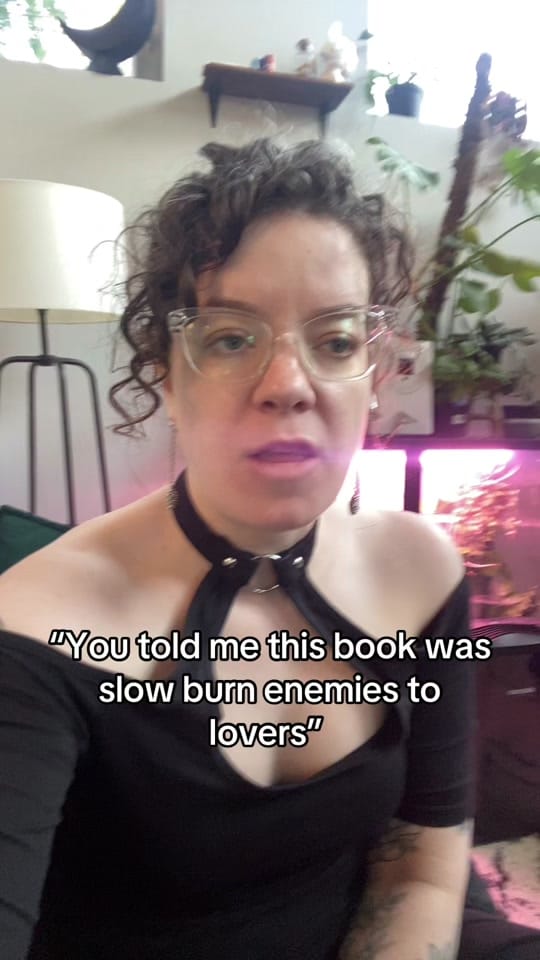 Post 8 by Sam 🌱 SFF book reviews on TikTok (video)