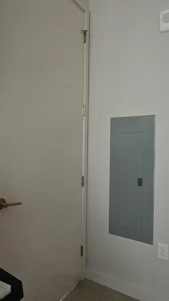 Post 7 by J U A N K A V I on TikTok (video)