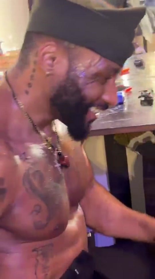 Post 1 by Black Magic Live Vegas on TikTok (video)