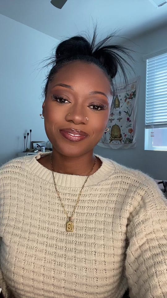 Post 2 by Chelsea Casenia on TikTok (video)