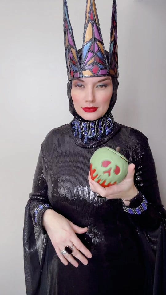 Post 4 by Bex Cosplay on TikTok (video)
