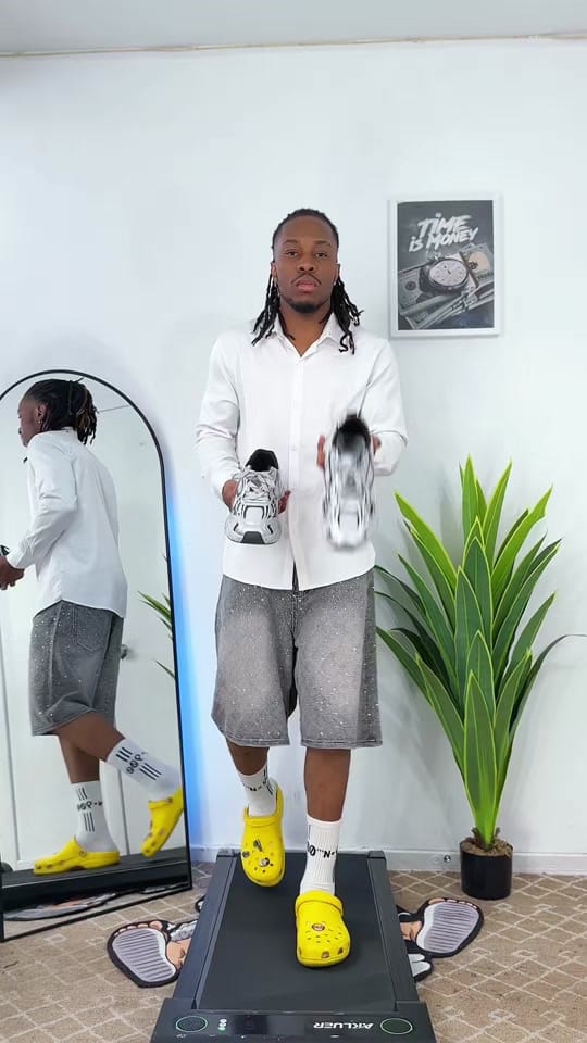 Post 8 by jk_outfits on TikTok (video)