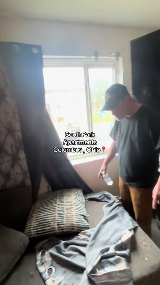 Post 9 by Chelsea Jo 💙 11:11 on TikTok (video)