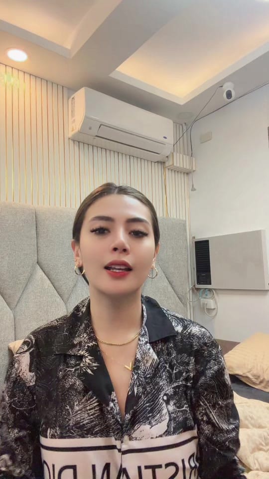 Post 3 by Chelsea Suarez on TikTok (video)