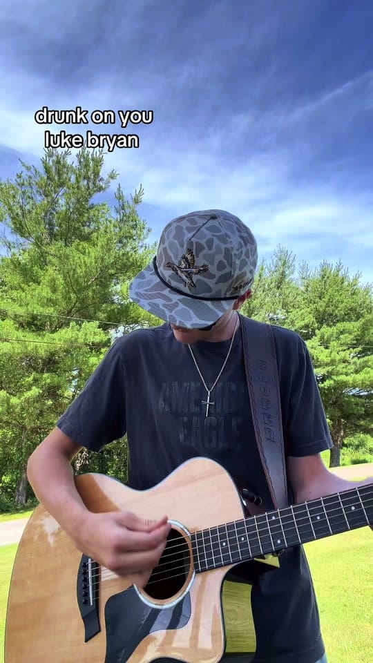 Post 1 by Cooper Crowe on TikTok (video)