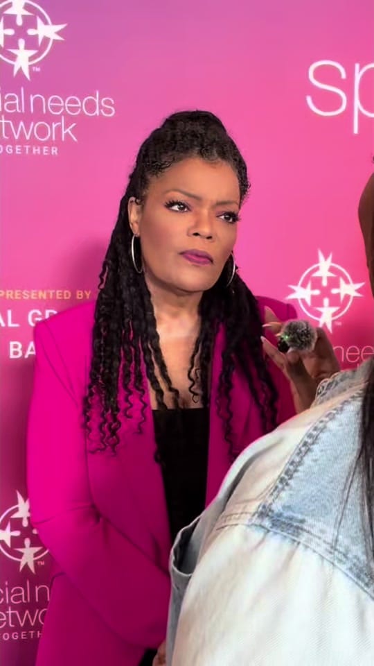 Post 3 by Danni✨ on TikTok (video)