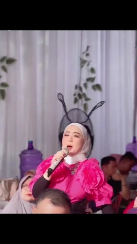 Post 10 by Juna.Cisc.48 on TikTok (video)
