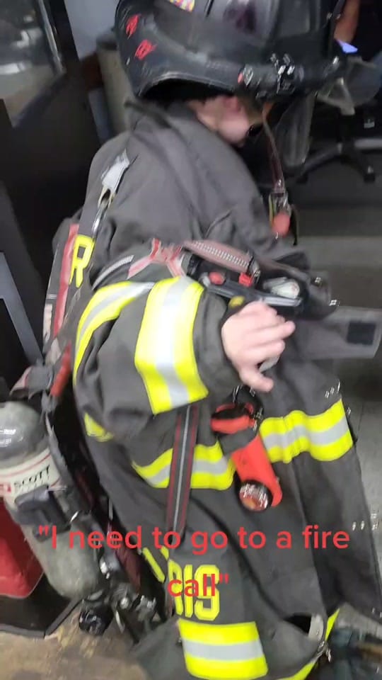 Post 8 by jmobearsfan63 on TikTok (video)