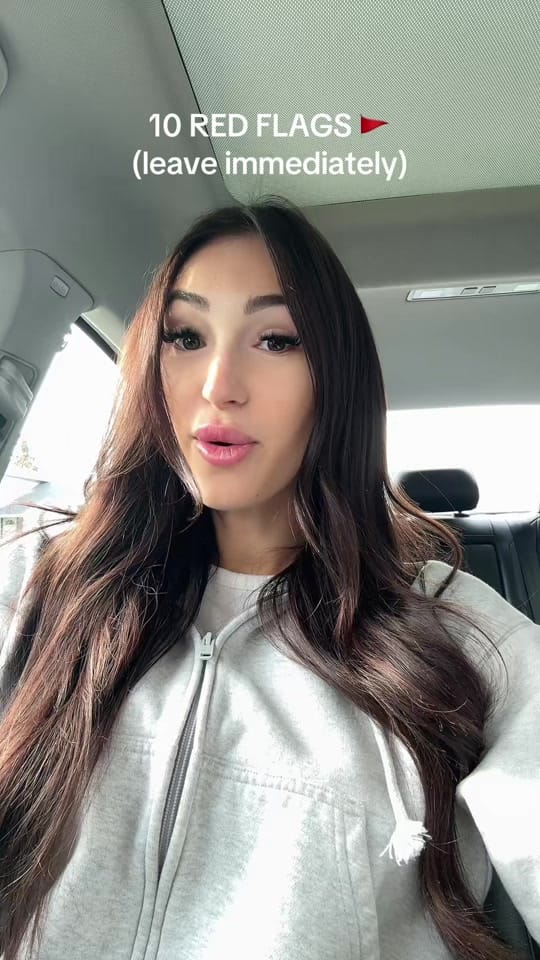 Post 5 by sydbragfit on TikTok (video)