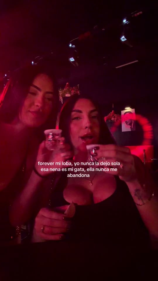 Post 1 by Paula Valentina on TikTok (video)