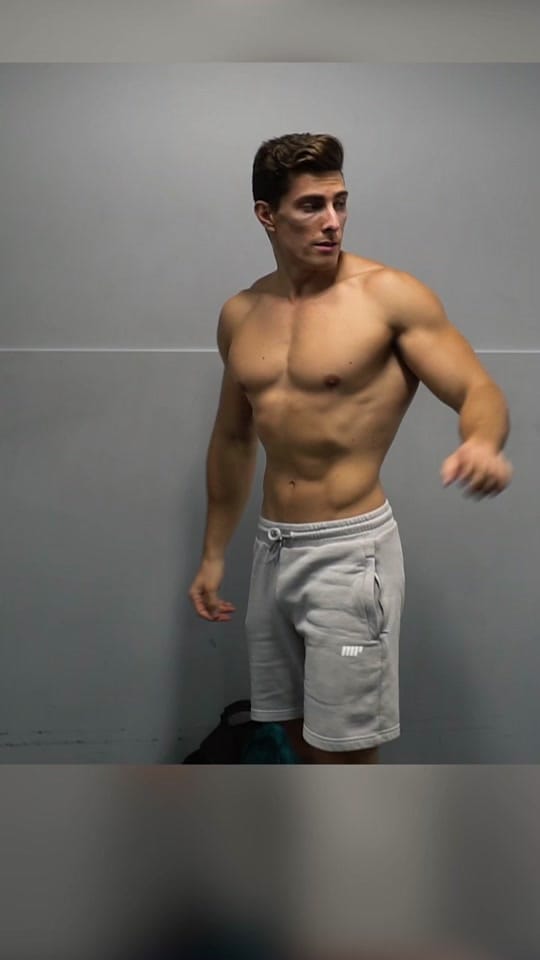 Post 2 by Igor Opeshansky on TikTok (video)
