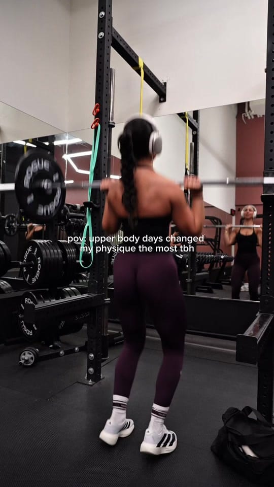 Post 8 by fit.withneeks on TikTok (video)
