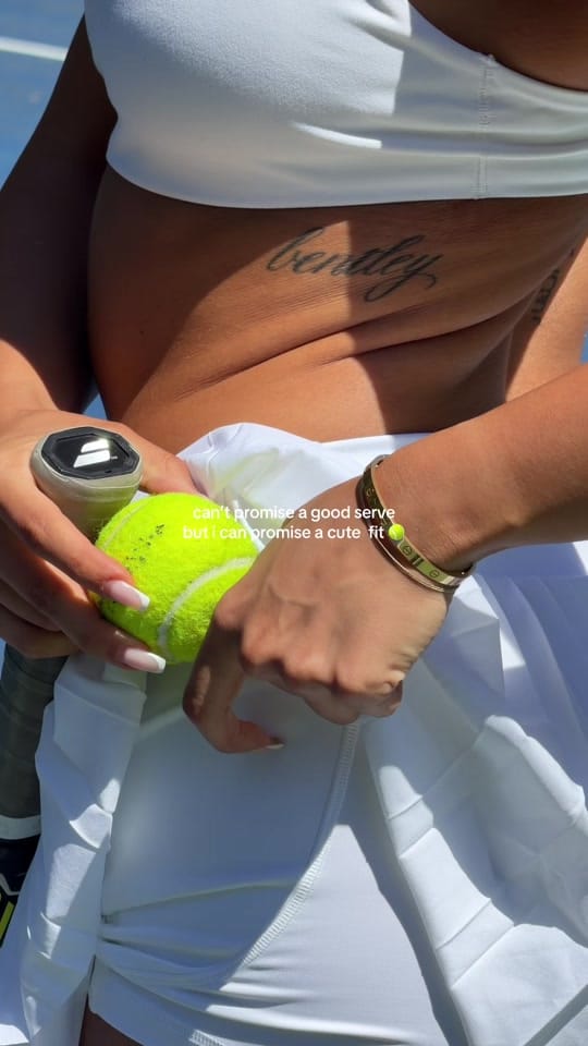 Post 10 by fit.withneeks on TikTok (video)