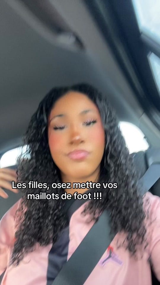 Post 3 by 𝑴𝒊𝒔𝒔 𝑪𝒉𝒆𝒍𝒔𝒆𝒂 on TikTok (video)