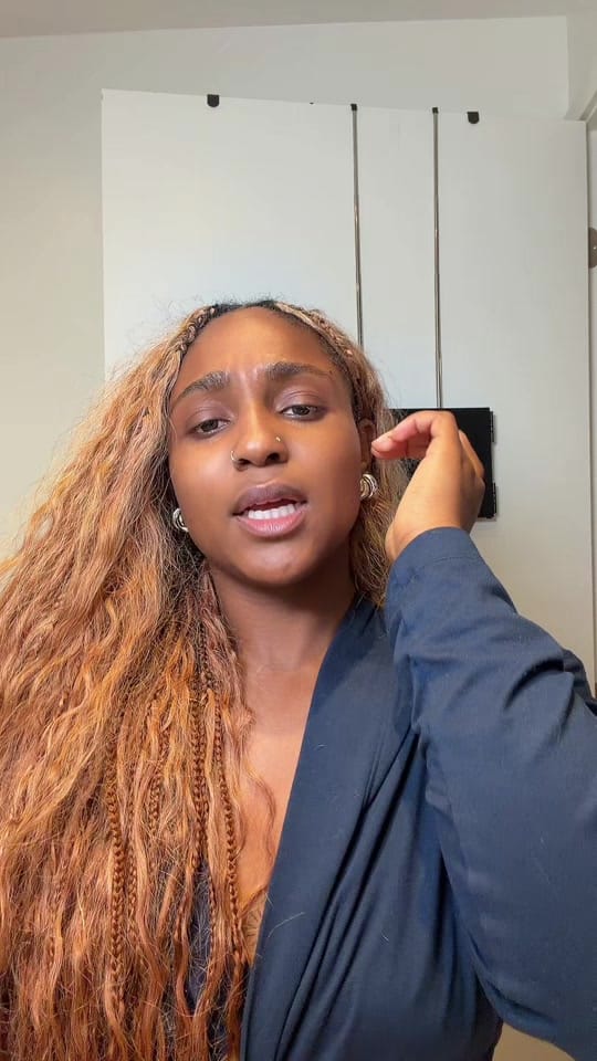 Post 3 by Taina Theano on TikTok (video)