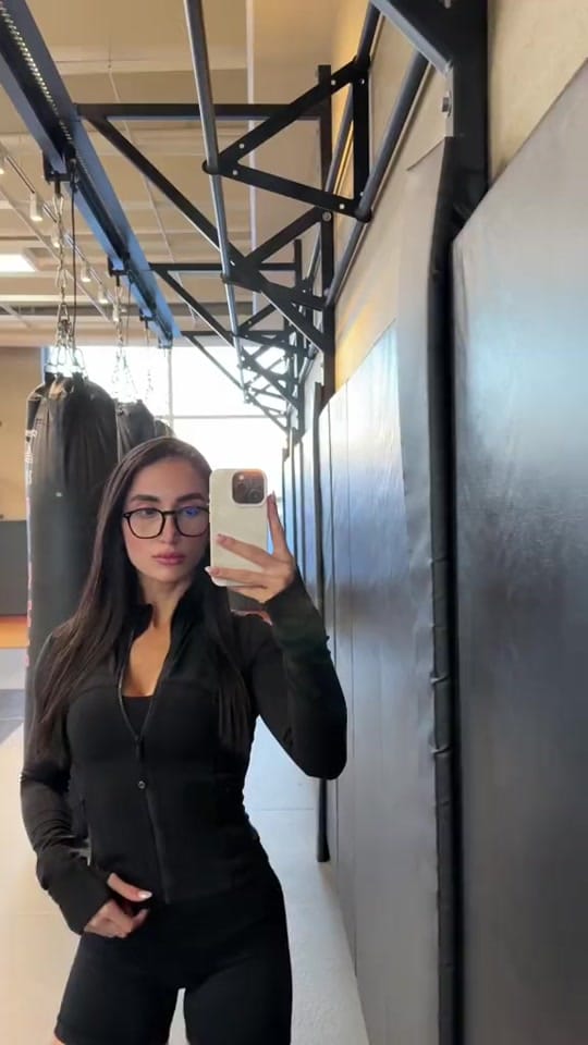 Post 4 by armitanz on TikTok (video)