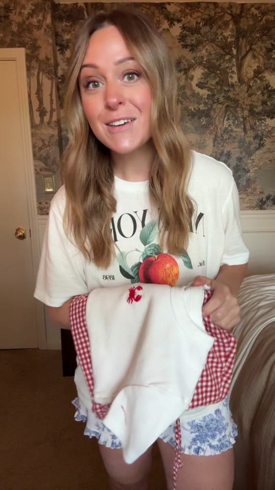 Post 2 by Chelsea Rich on TikTok (video)