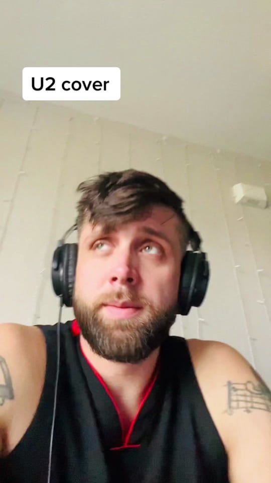 Post 6 by KIRSHY 444 on TikTok (video)