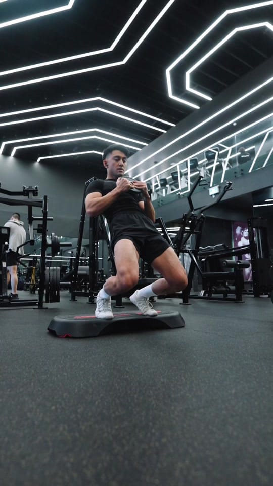 Post 5 by Legendaley on TikTok (video)