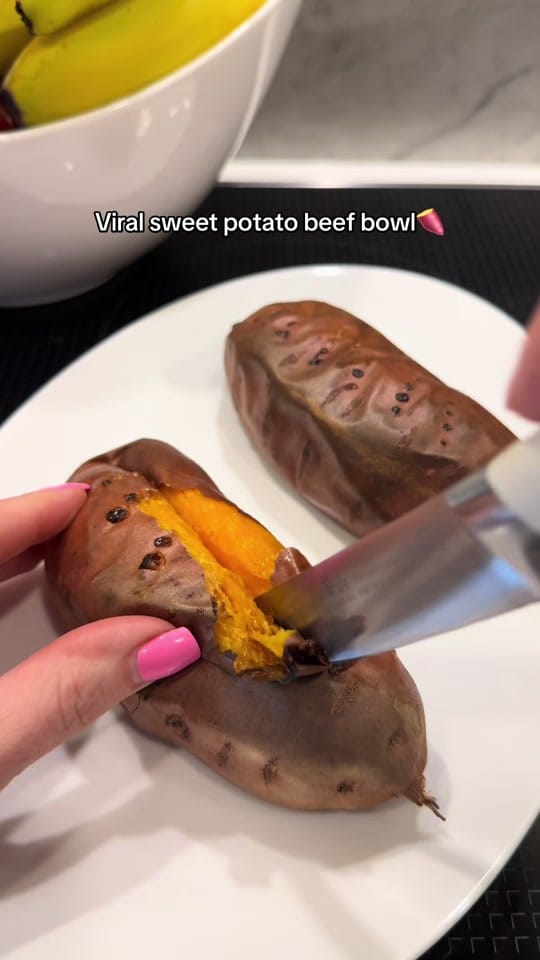 Post 2 by EAT.FIT.REPEAT on TikTok (video)