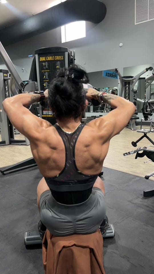 Post 6 by Judith Cantú | IFBB PRO on TikTok (video)