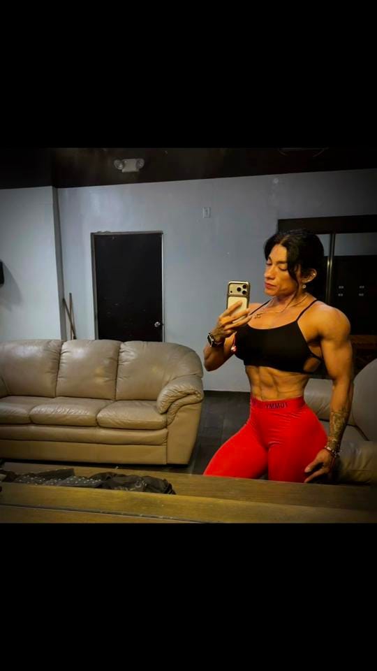 Post 5 by Judith Cantú | IFBB PRO on TikTok (video)