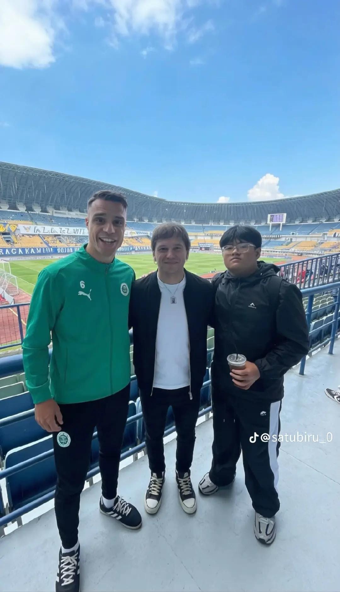 Post 6 by On4y82H4z4rd on TikTok (video)