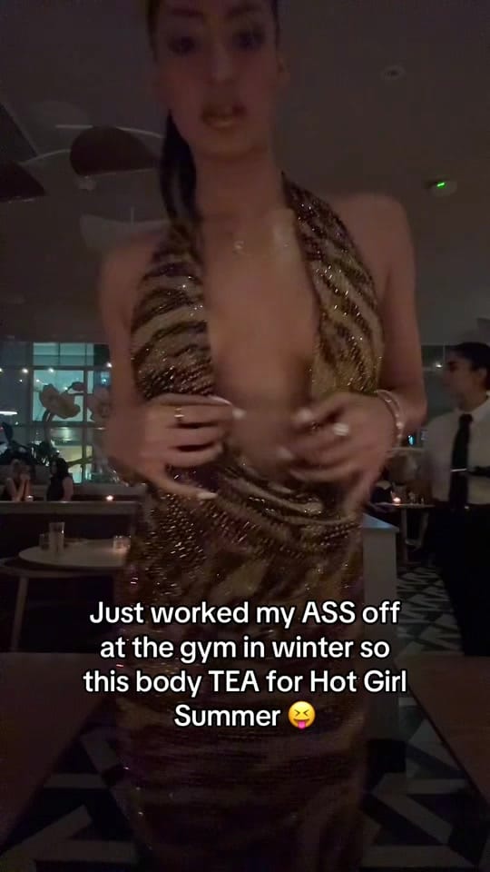 Post 7 by Saraf Farhat on TikTok (video)