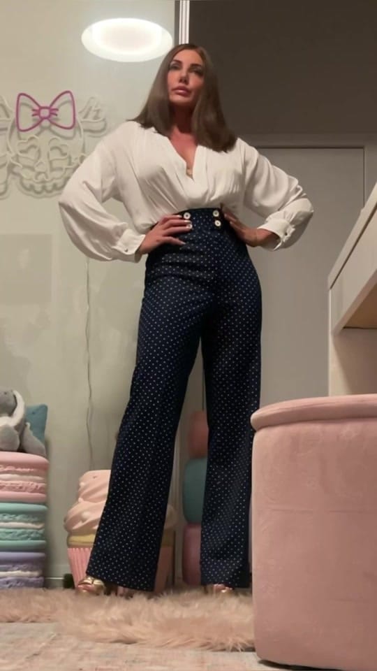 Post 6 by Janette Ewen on TikTok (video)