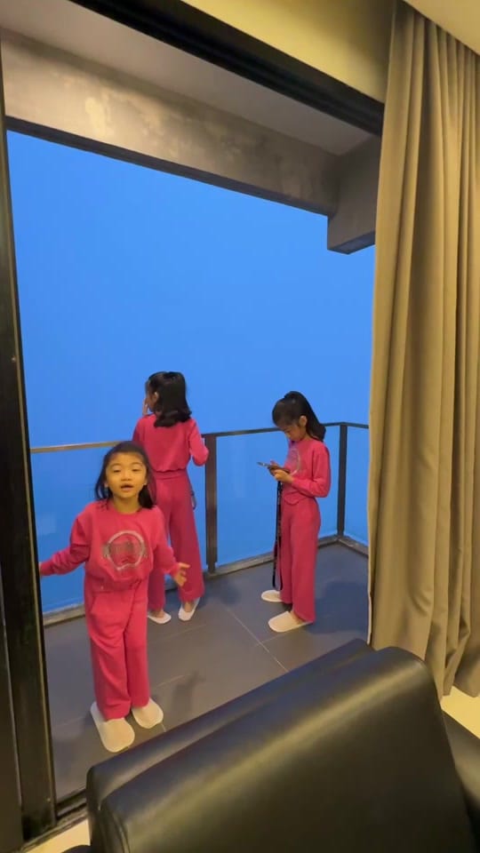 Post 6 by Indah_ccc on TikTok (video)