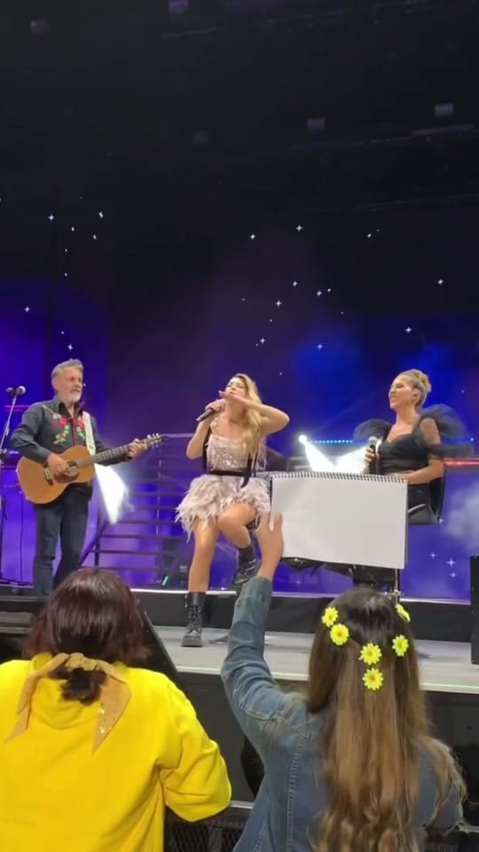 Post 8 by Ana Banda on TikTok (video)