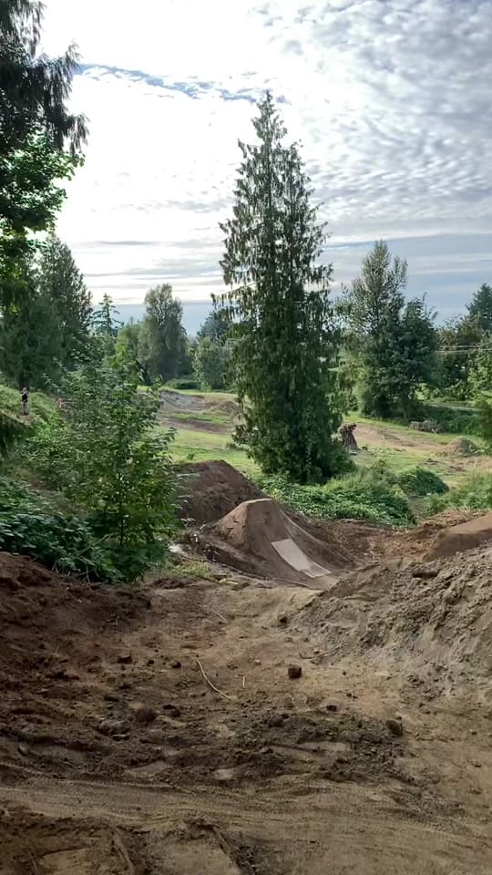 Post 8 by anthonymessere on TikTok (video)