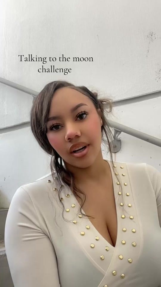 Post 6 by iamzoejay on TikTok (video)